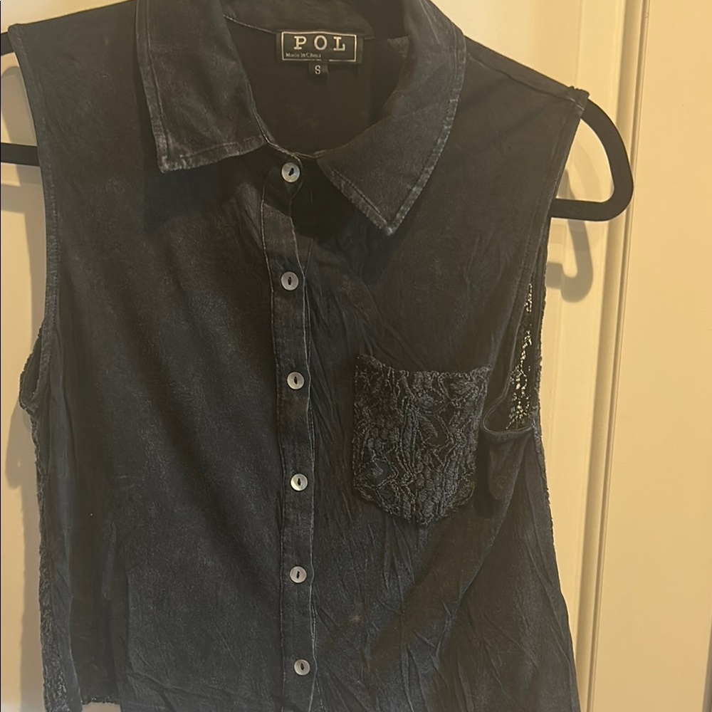 POL Sleeveless Button Down Top Boho Size Small